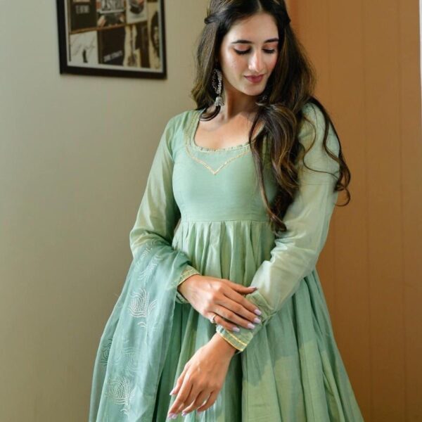 Georgette with duppta light green shade