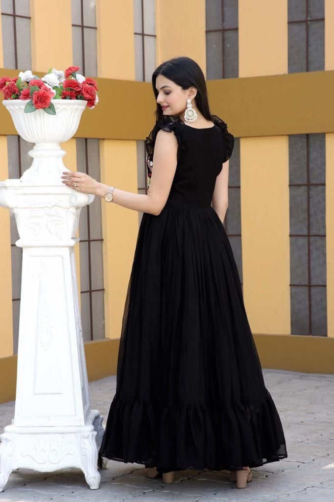 Black colour Dress design 2023  latest Black dress design for girls  black  Frockkurta design Eid  video Dailymotion