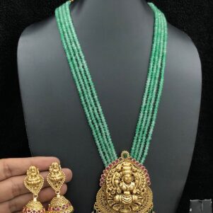 Matte finish tradition necklace set