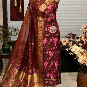 Banarasi suit set